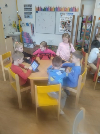 Práce s iPady ve školní družině